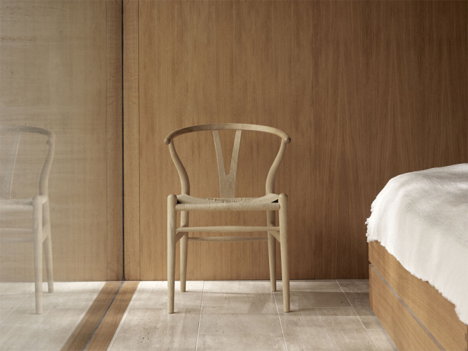 Carl Hansen & Søn　CH24 EXCLUSIVE OFFER