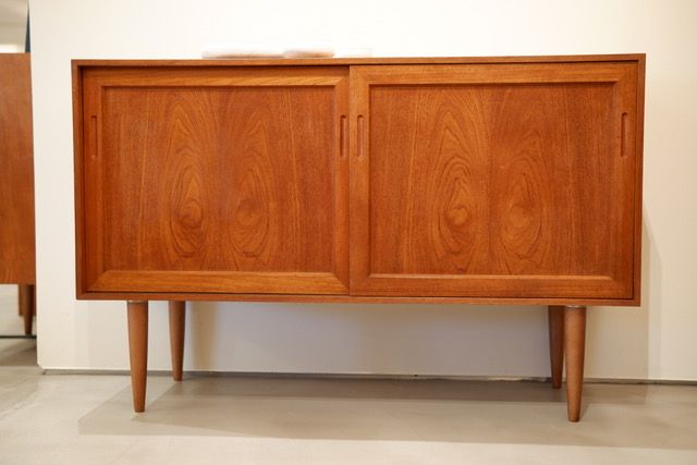 ＜Vintage＞Cabinet (W:1160mm D:400mm H:745mm)